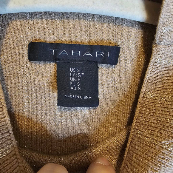 Women's Tahari Turtleneck Sweater, S, Brown/Tan - Picture 8 of 9